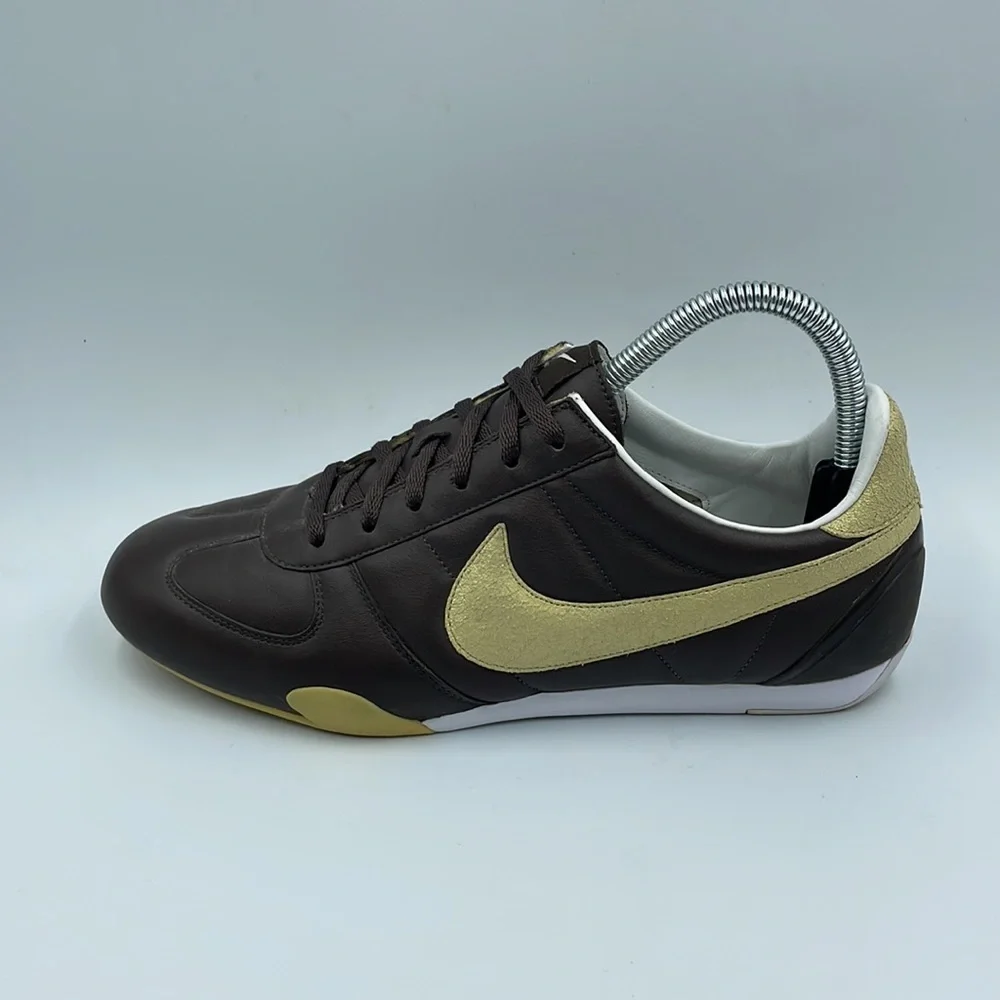 Nike Leather Sneakers Women’s Sz 8 - Picture 8 of 10